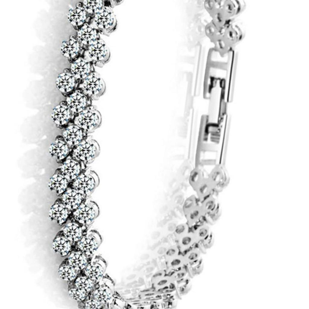 Classic Zirconia Bracelet Women Exquisite Fashionable Bracelet Jewelry Accessory for Dancing Party Dating