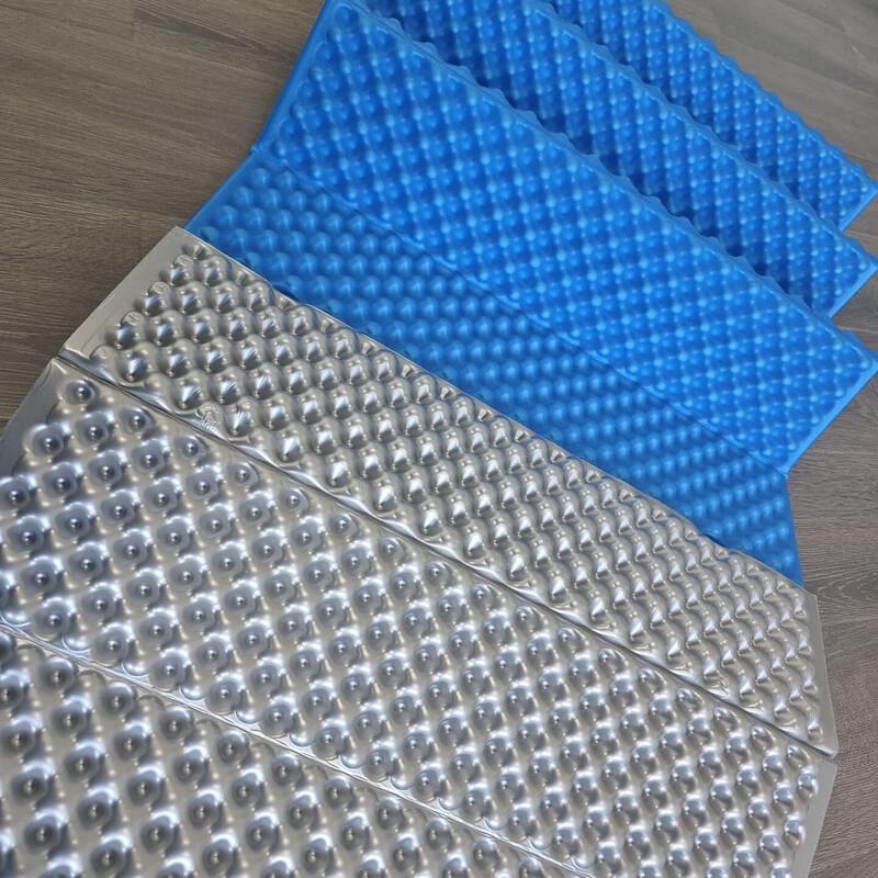 

Puyuuan Egg Crate IXPE Aluminum Film Folding Camping Mat 185 x 56 x 1.8 cm