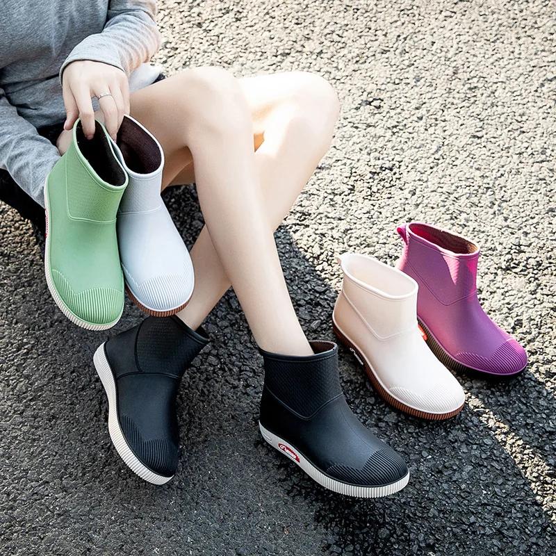 Women's Rain Boots Non-Slip Waterproof Shoes Outdoor Wear-Resistant Rubber Shoes Kitchen Work Waterproof Boots Short Tube