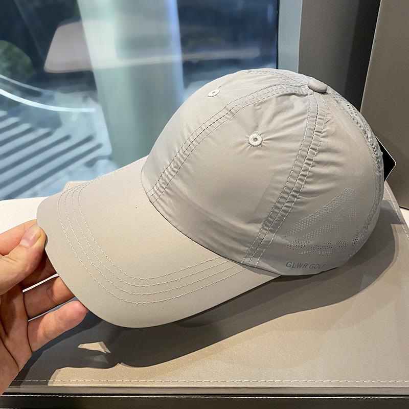 

Дышащая быстросохнущая спортивная кепка для защиты от солнца и комфорта Adjustable светло-серый