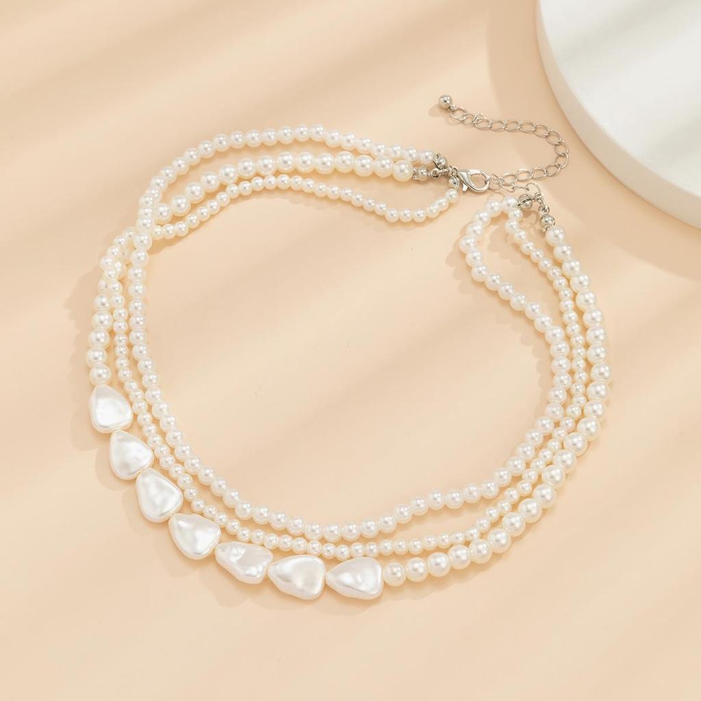 Retro Trendy Pearl Tassel Necklace with Diamond Inlaid Teardrop Gem for Women