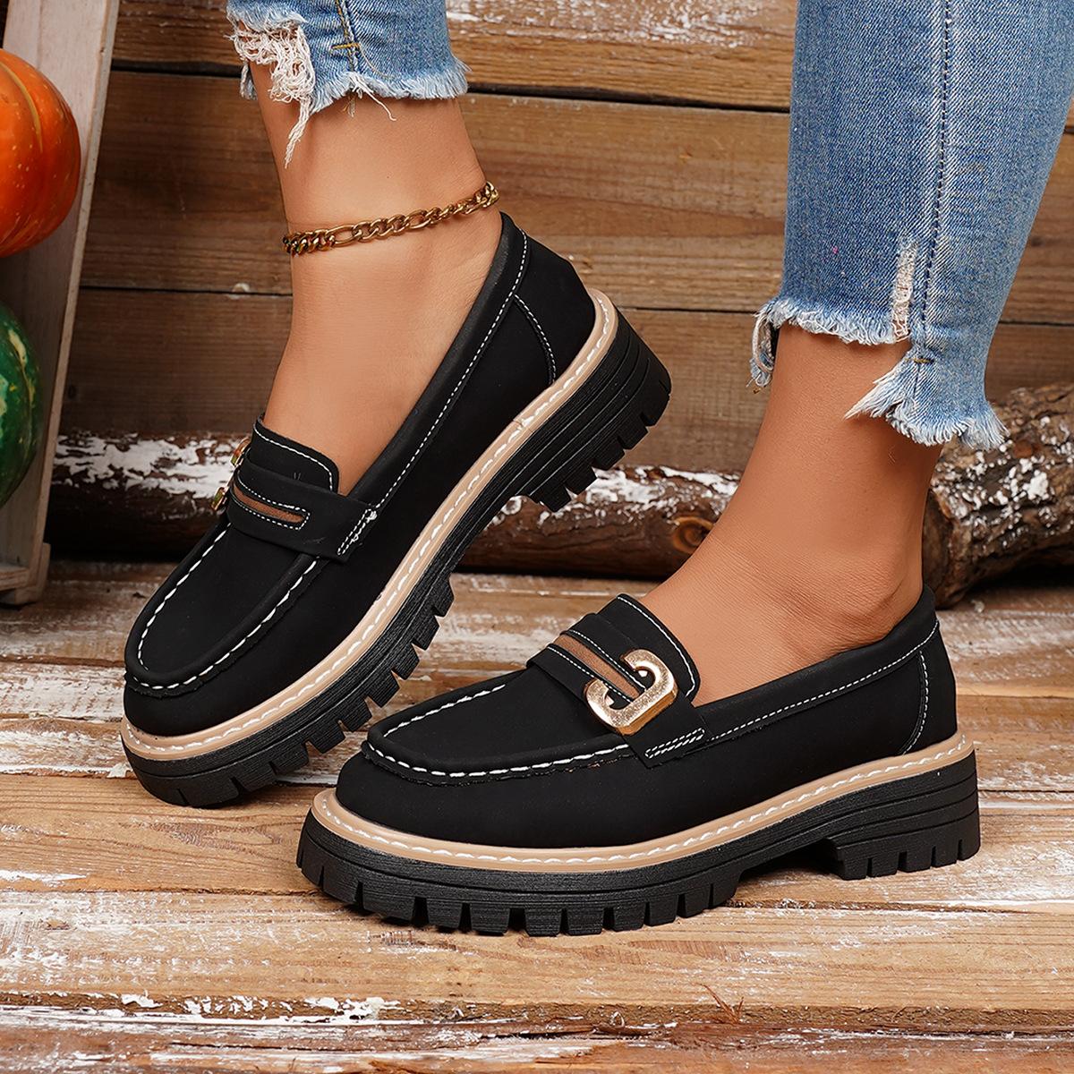 New autumn and winter large size casual British style thick heel thick bottom retro 43 чёрный 3490₽