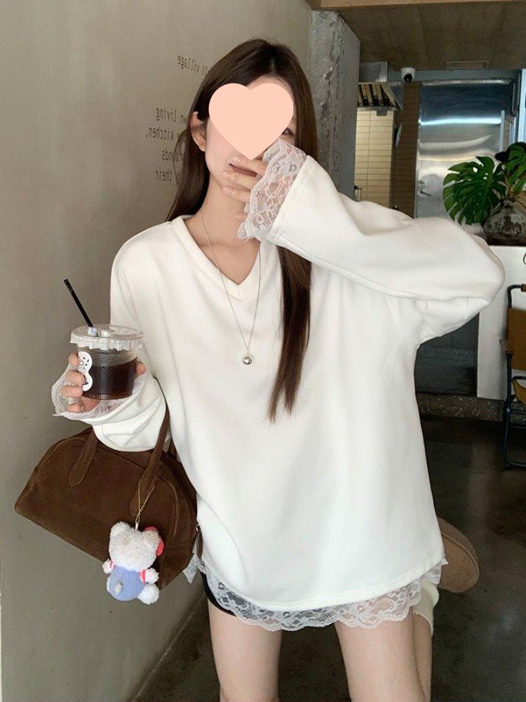 Women's Autumn Lace-Trim V-Neck Long Sleeve Fleece-Lined Loose Shirt