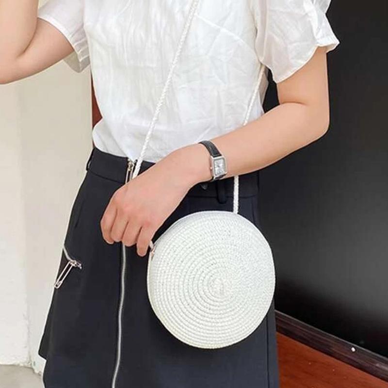 

Мінімалістична кругла солом яна жіноча сумка через плече ручної роботи, літня повсякденна сумка через плече 14.5x8.5x14.5cm бежевий