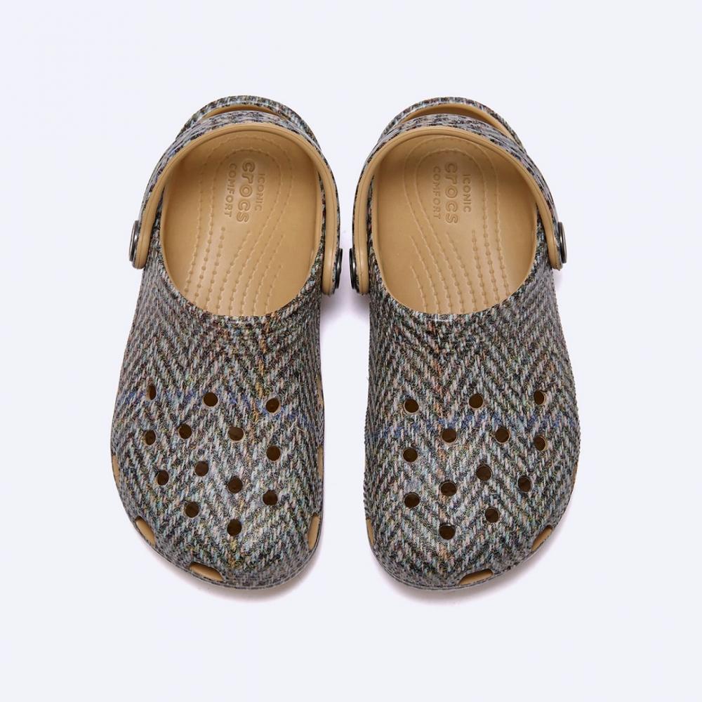 Crocs Klasické tweedové dřeváky Dětské 210799 209