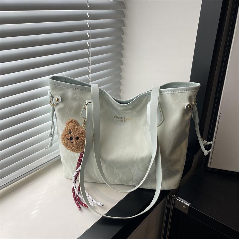 Premium sense niche large capacity tote bag women's bag 2025 summer new trendy fashion versatile commuter shoulder bag