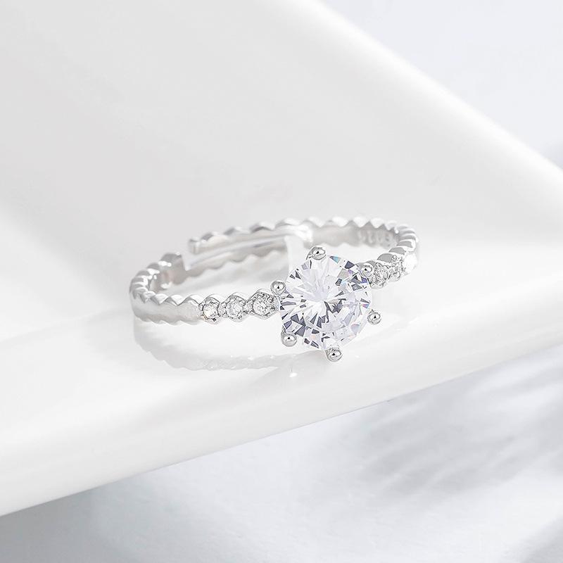Mosan Diamond Finger Ring Female Six Claw Imitation Diamond I Honeycomb Couple Finger Ring Open Bridal Wedding Occasion Rings RingTrendy Rings