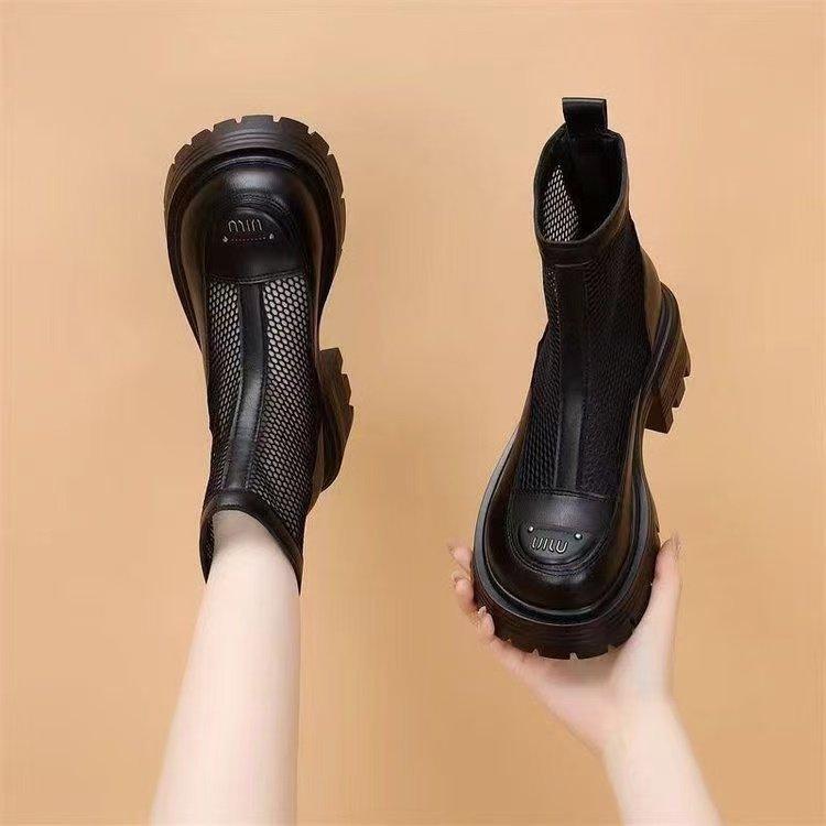 Spring and summer new thick-soled hollow mesh boots women's breathable mesh middle heel fashionable zipper personalized cool boots