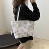 Stylish College Student Shoulder Bag Large Capacity Pu Tote Bag For Women Trendy Street Fashion