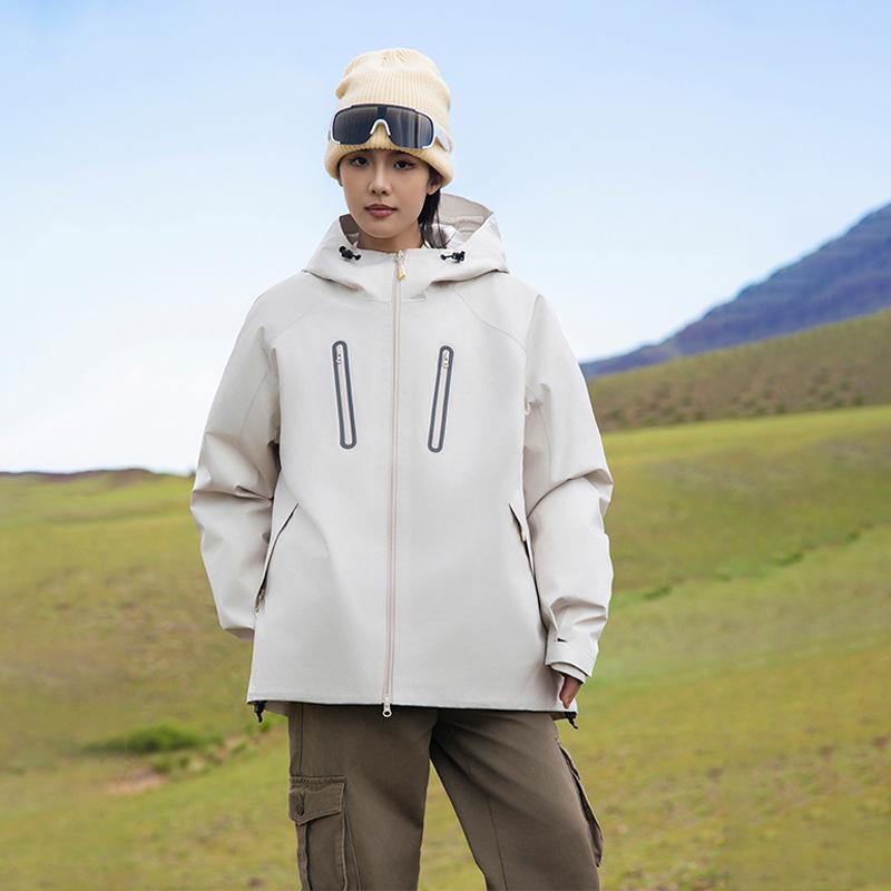 Autumn and Winter New Outdoor Three-in-one Removable Cotton Liner Windproof, Waterproof, Warm and Cold Couple Jacket