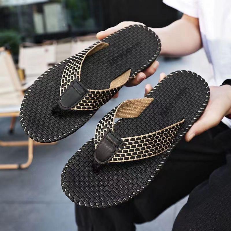 Flip-flops Men's High-grade Clamp-on Slippers Soft Sole Summer Comfortable Thick Sole Wear-resistant Slippers Outside Wear Flip-flops