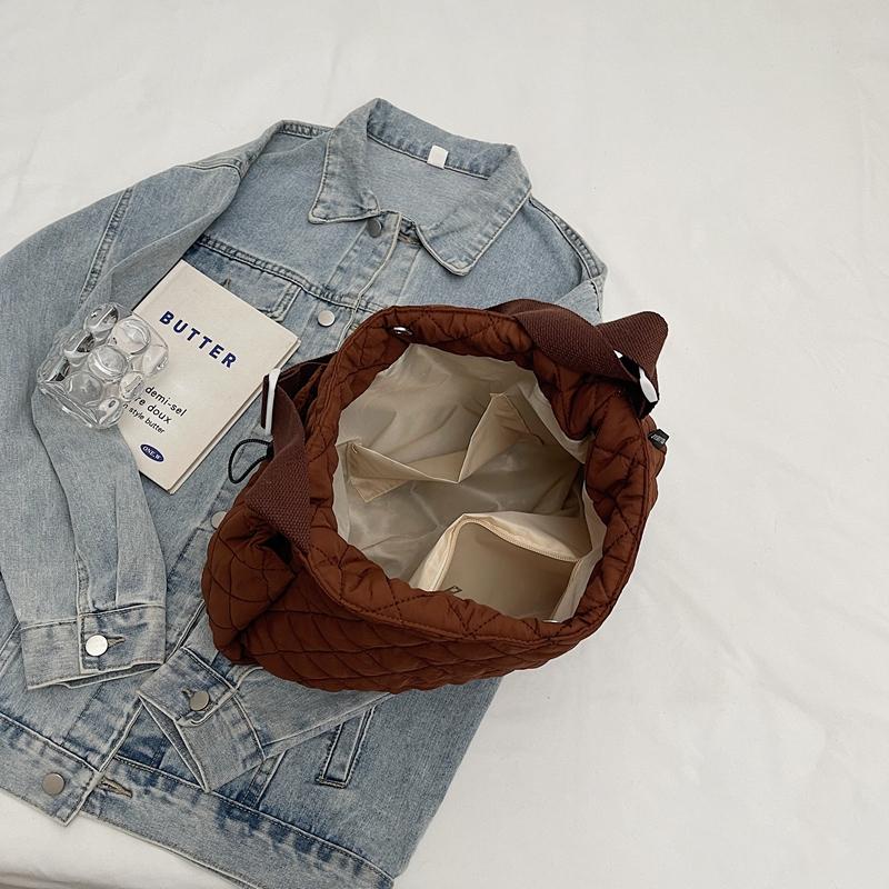 Large Capacity Tote Bag Women's Rhomboid Bag Commuter Crossbody Bag