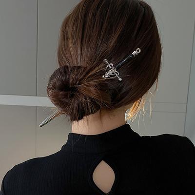 Accesorii pentru păr – Clame de păr