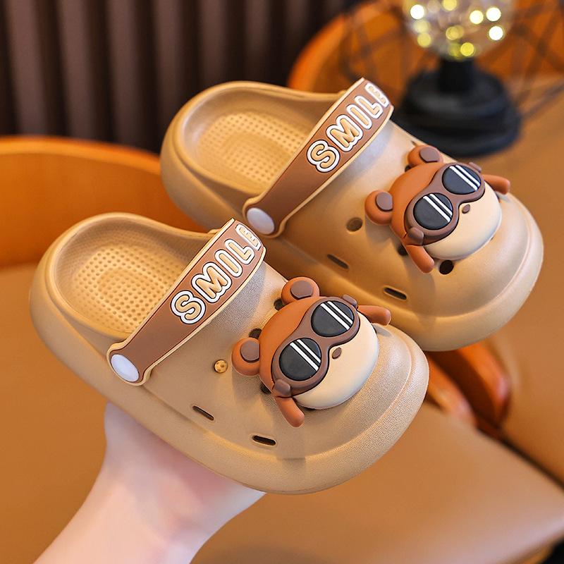 Summer Children's Clog Shoes Boys Girls Non-Slip Soft Cushion Breathable Closed-Toe Beach Sandals for Kids
