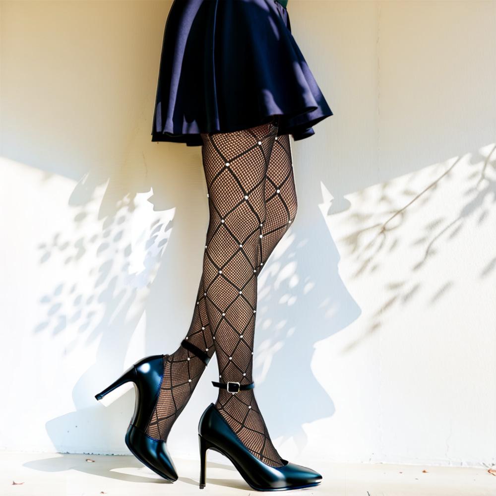 

Black sexy large mesh small net white rhinestone shiny jacquard diamond plus-size pantyhose Average Size чёрный