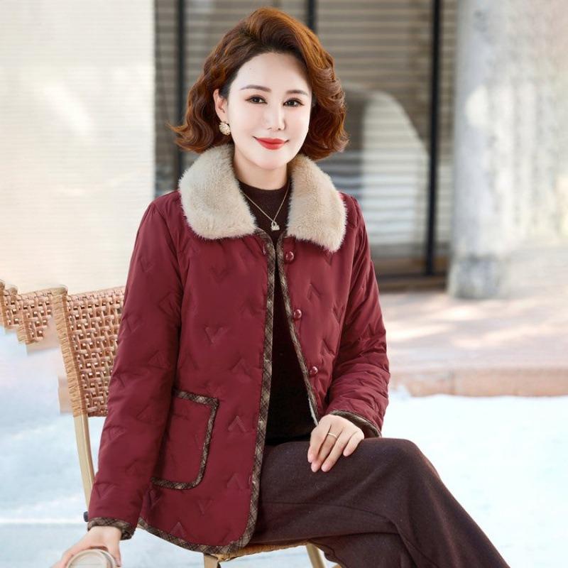 Women's Cotton-padded Clothes, Winter Cotton-padded Clothes, Short Jackets, New Warm, Piled and Thickened Cotton-padded Jackets.