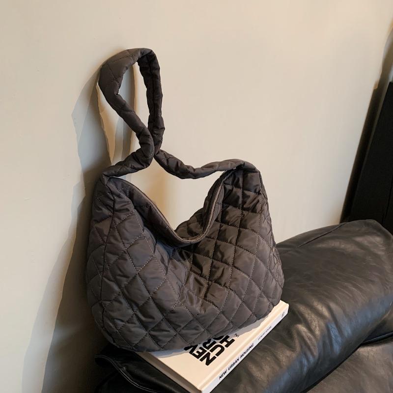 New trendy cotton clothes large capacity rhombus embroidery thread underarm tote bag women's bag autumn shoulder oblique span bag