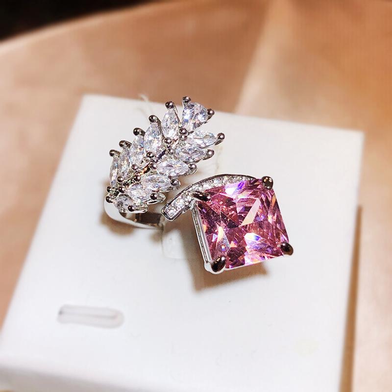 Silver New Fashion Raydean Ice Cut Ring Creative Feather Pink Diamond Opening Ring Party Birthday Jewelry Gift