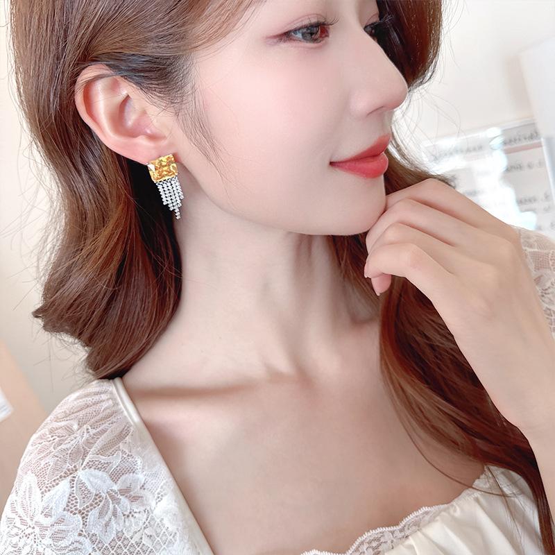 Women's Light Luxury Design Elegant Square Tassel Zircon Earrings Fashionable And Versatile Niche Design Earrings