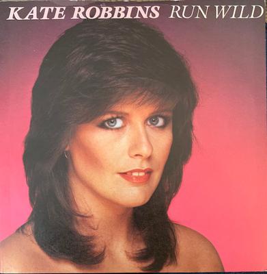 7inch Record KATE ROBBINS & BEYOND - Run Wild RCA145 RCA 1981 UK Pop Used