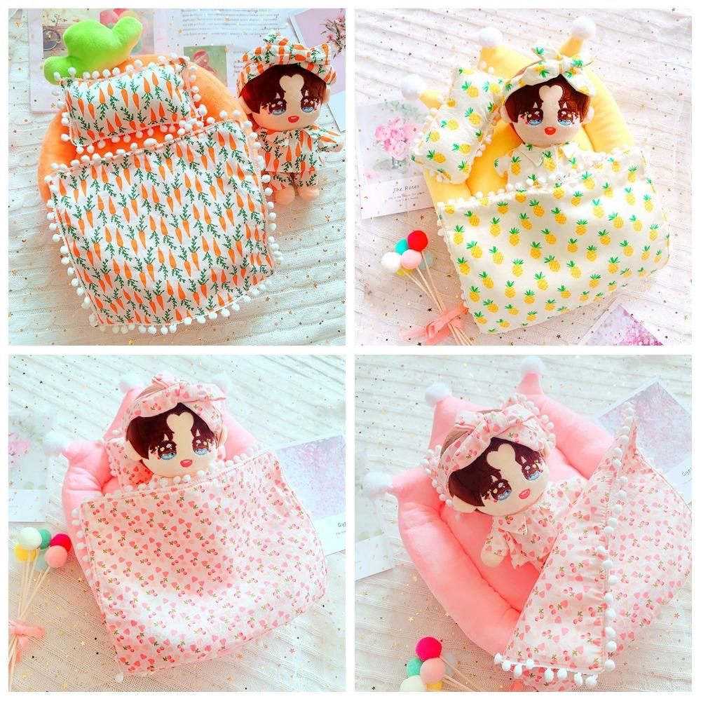 

Миниатюрный кукольный домик, миниатюрная кровать, трехсекционная плюшевая кукла, постельное белье, аксессуары для кукольного дома