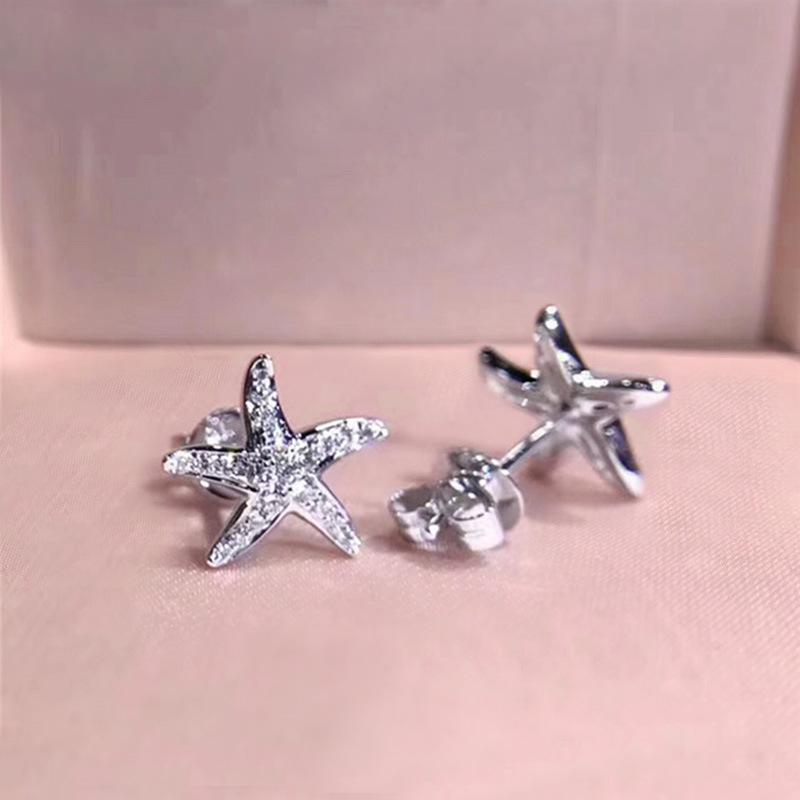 New Exquisite Small Starfish Zircon Star Earrings with Elegant and Fashionable Design, Personalized and High-end Accessories