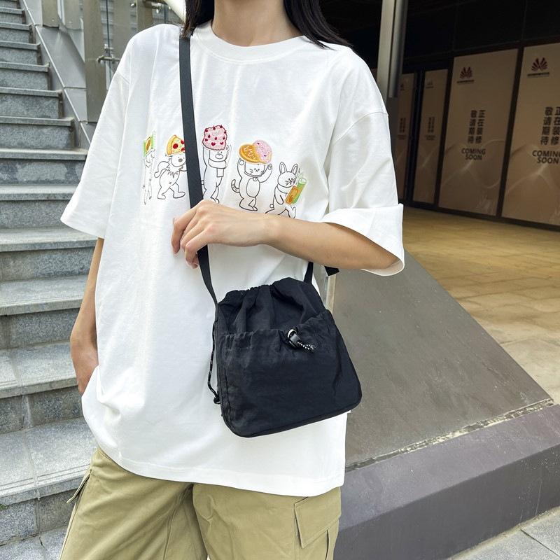 Simple trendy brand small satchel women's lightweight nylon mobile phone bag lazy pleated drawstring messenger bag men's shoulder bag