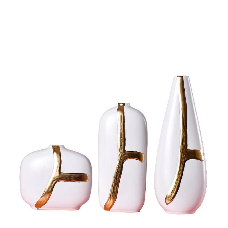 Gilded Graffiti Ceramic Vases, Flower Arrangements, Hydroponic Accessories, Ceramic Craft Decorations, Home Decor, Vases