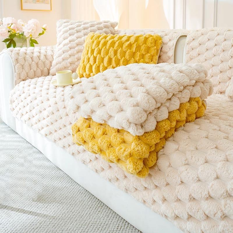 Light Luxury French Cream Wind Sofa Cushion Winter Plush Thickened Cover Non-Slip Sofa Cover Cloth Towel Seat Cushion