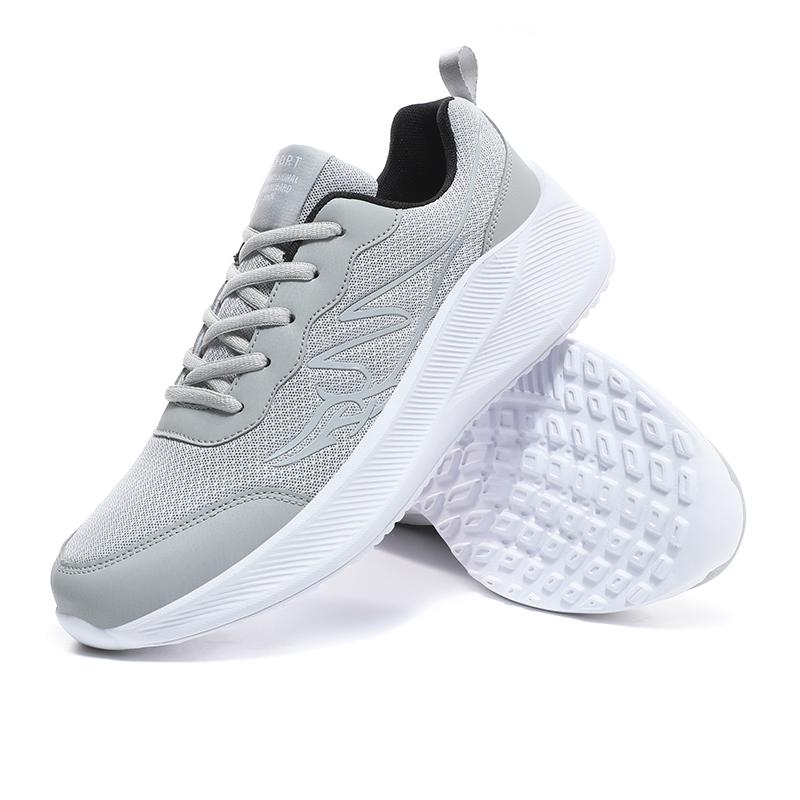 Men's Shoes Oversized Ultra Light Mesh Running Shoes Functional Sports Shoes Travel Shoes Breathable and Shock-absorb