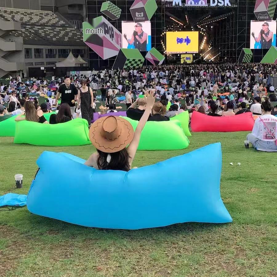 Aufblasbares Outdoor-Luftsofa-Bett - Tragbar für Camping, Festivals oder den Strand