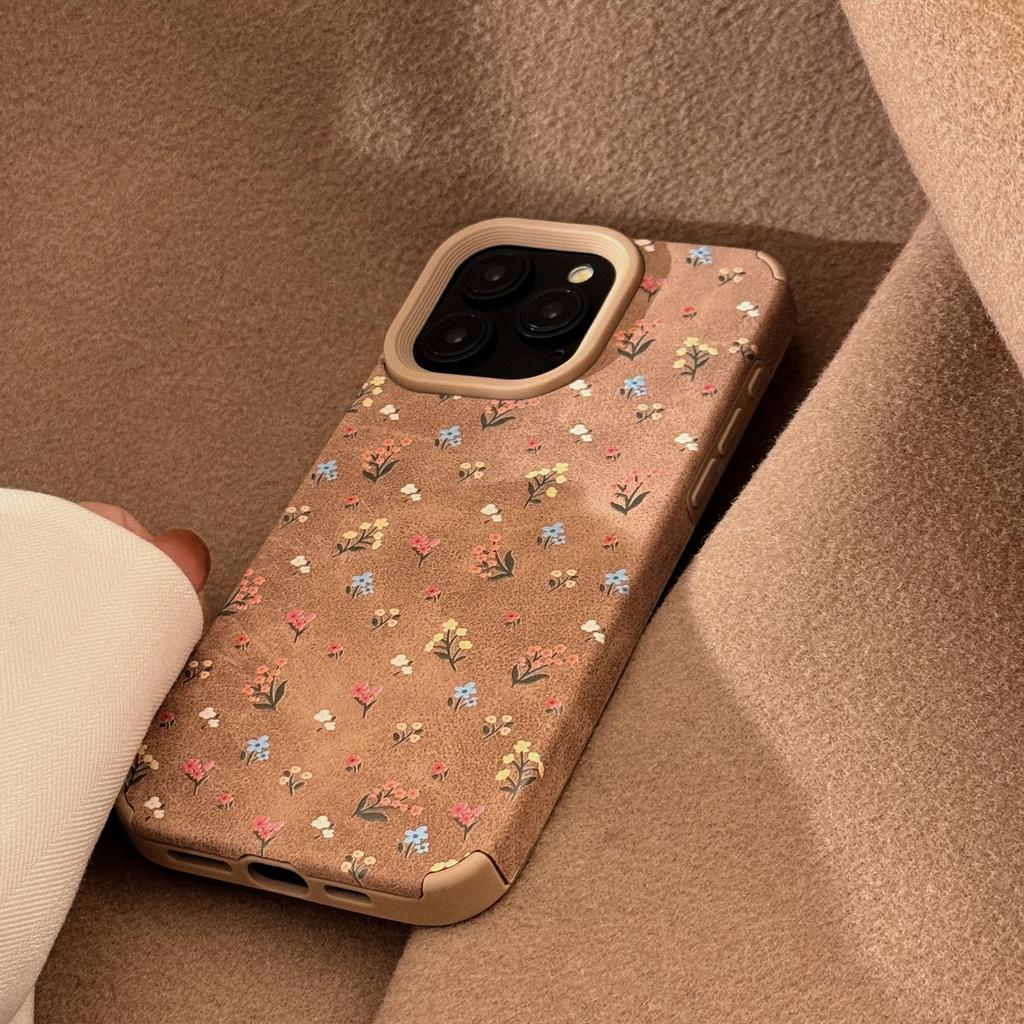 Soft Leather Small Floral Patterns for IPhone 16, Apple 15 Phone Case, 17promax Retro, Autumn/winter 13 Art