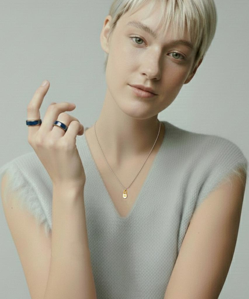 Begins [Silver 925] Bb Mini Lock Necklace