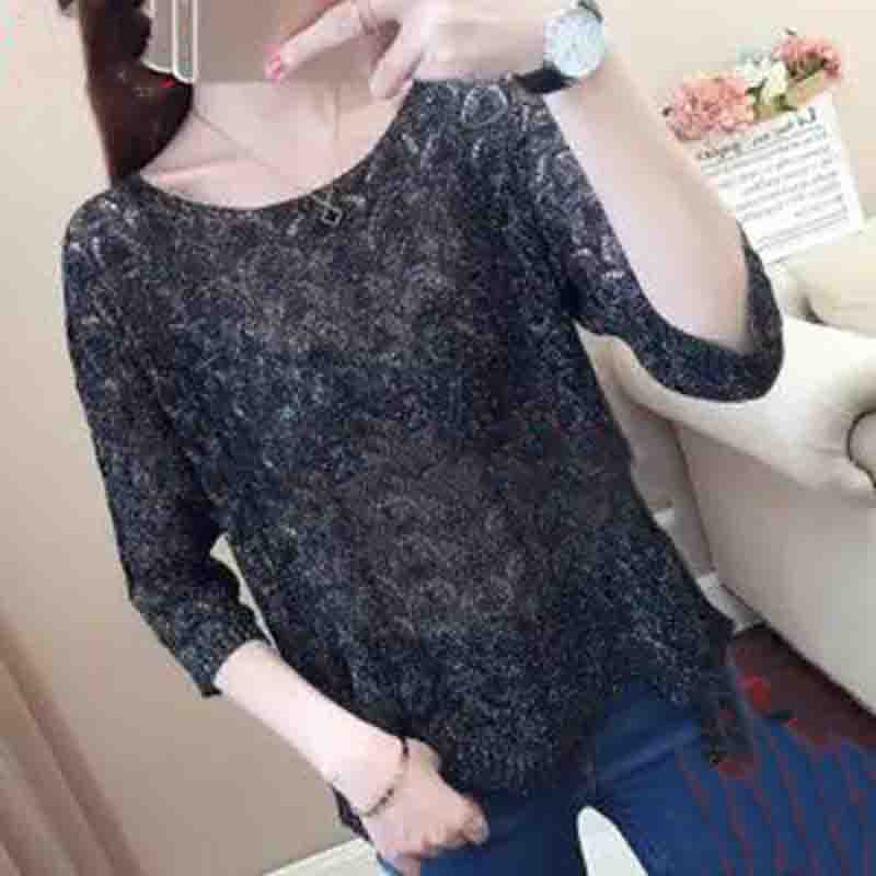 Printemps et Été Tricoté Manches Trois-quarts Chemise de Fond Ample Grande Taille Couvrant Manches Courtes Manches Courtes Féminin Coréen Fin Creux Chemise