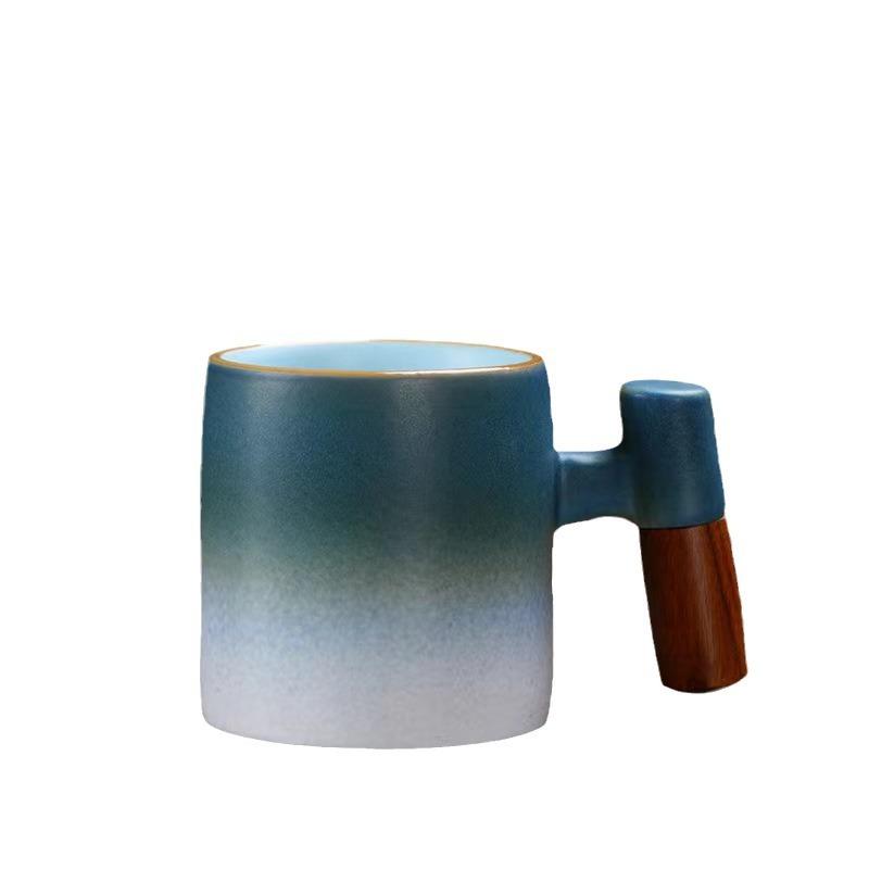 Keramický Gradientní Hrnček na Čaj s Dřevěnou Rukojetí Kamenina Japonský Hrnček na Kávu Domácí Hrnčířský Kruh Retro Malý Pohárek na Víno