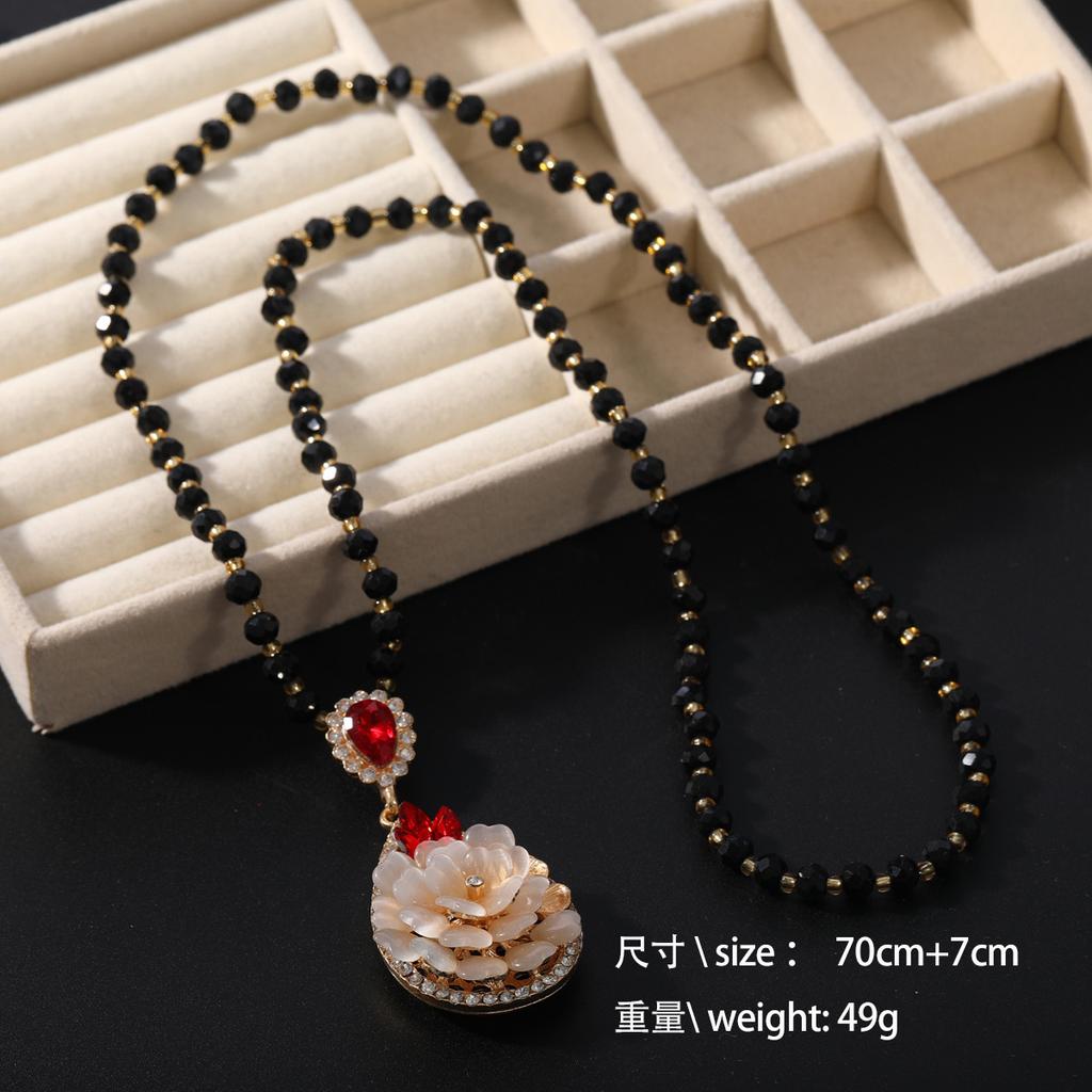 Light Luxury Alloy Explosive Sweater Chain, Small Fragrant Wind Pearl Necklace Retro Sweater Chain, Fashionable Versatile and Advanced