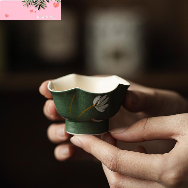 2pc/lot Hand Drawn Galsang Flower Tea Cup Handmade Powder Yin Dark Green Master Cup Flower Mouth High Footed Tea Bowl Drinkware