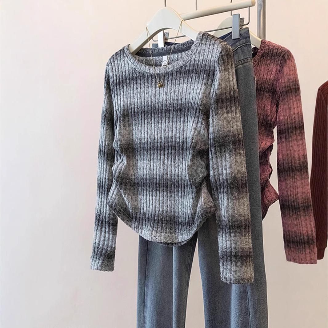 

Women s 2024 Autumn/Winter Warm Striped Color Block Long Sleeve T-shirt Medium