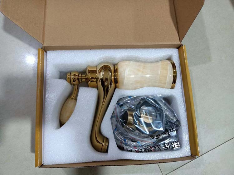 Rose Gold Luxury Bathroom Basin Faucet Single Jade Handle Vanity Sink Mixers Water Taps Brass Natural Jade Basin Sink Faucet