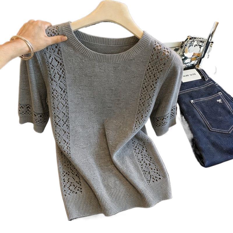New Plus Size Retro Round Neck Short Sleeve Knit Top – Stylish & Slimming Women's Summer Fashion