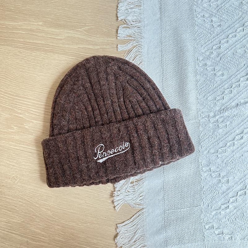 Letter Embroidered Knitted Hat Autumn and Winter Warm Solid Color Woolen Hat Big Head Circumference Showing Face Small Woolen Hat