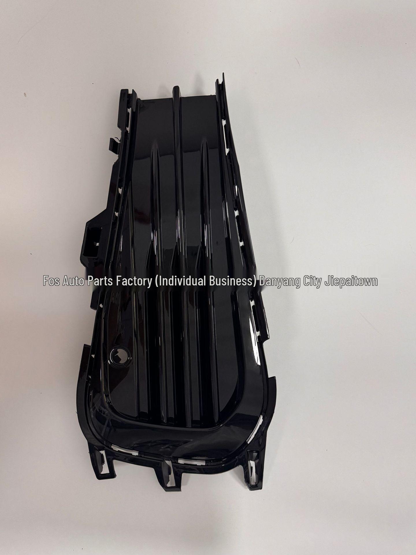 Volkswagen Sagitar Jetta (22-24) Fog Light Trim Set Front Bumper Covers 17A853665/666Q