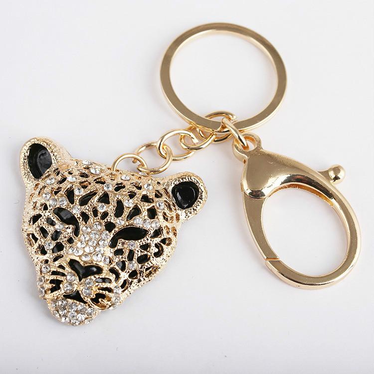 Moda metal chaveiro cravejado leopardo pingente saco acessórios carro chaveiro acessórios de roupas