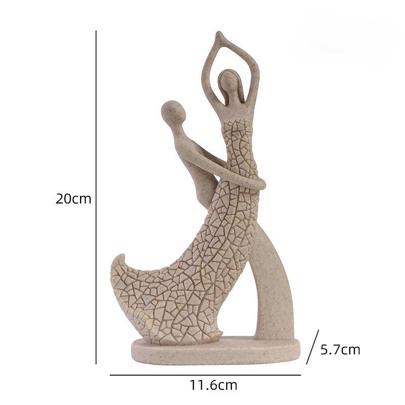 Sandstone Couple Statue Hand Carved Romantic Figure Sculpture for Garden Patio Decor Wedding Anniversary Gift Art Ornament