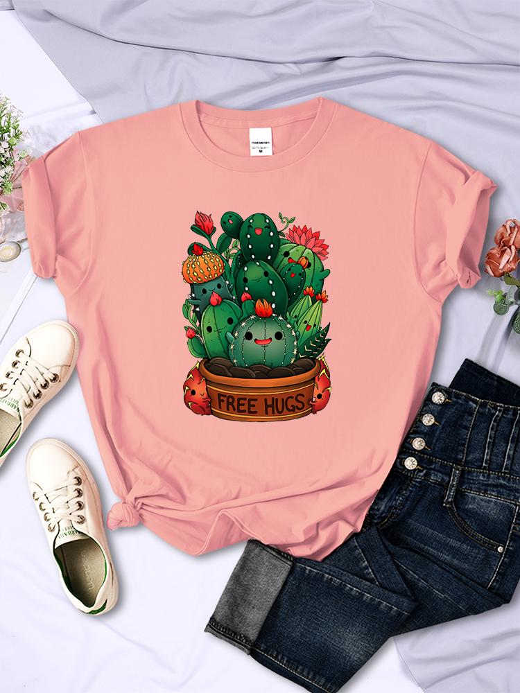 Cute Plant Cactus Free Hugs Print Women T-Shirt Personality Casual All-math Tee Clothing Street Hip Hop Tops Female Short Sleeve