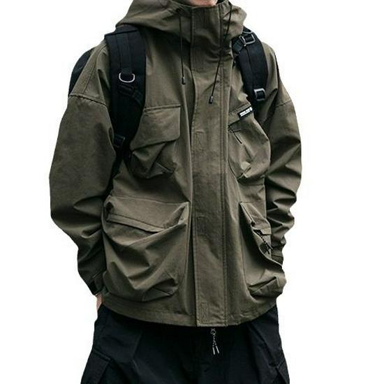 Modische, winddichte Herrenjacke mit Kapuze: Lockere 3D-Taschen-Freizeitkleidung für Frühling/Herbst