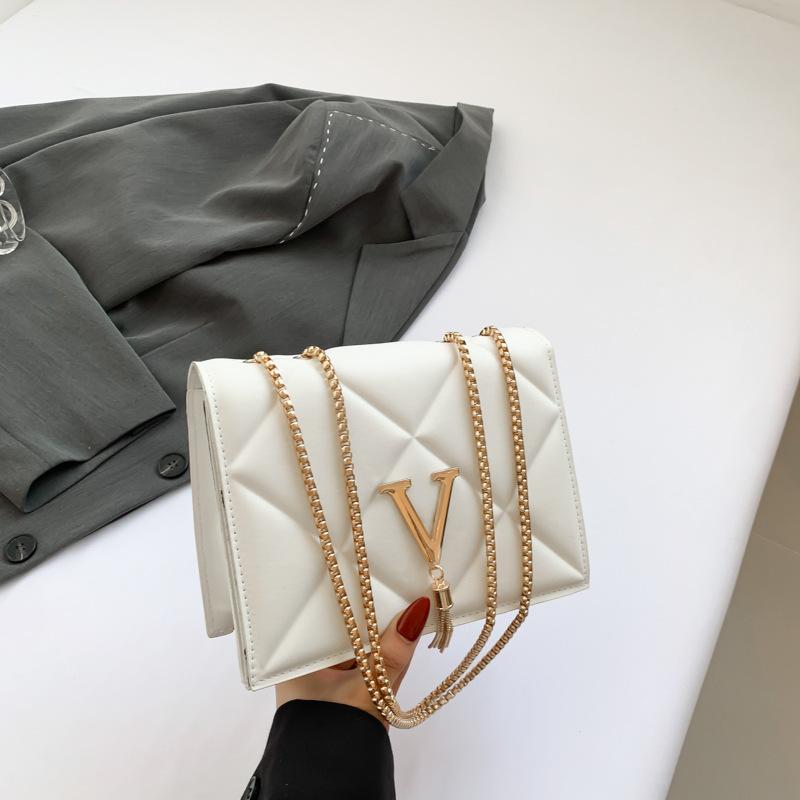 

Personalized simple chain casual and beautiful small square bag women s bag 2024 spring and summer new fashion shoulder bag messenger bag білий