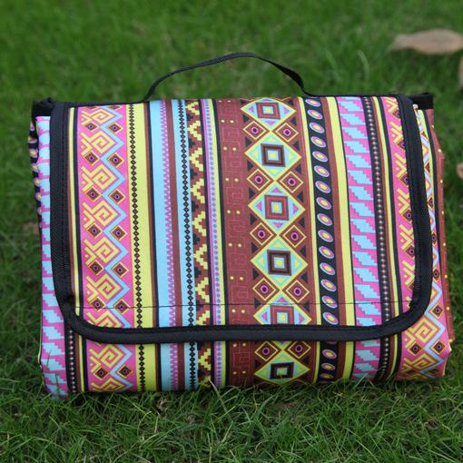 Hot Sale Beach Picnic Blanket, Sand-proof Waterproof Bohemian Briefcase Mat with Handle for Outdoor Travel for Outdoor Travel