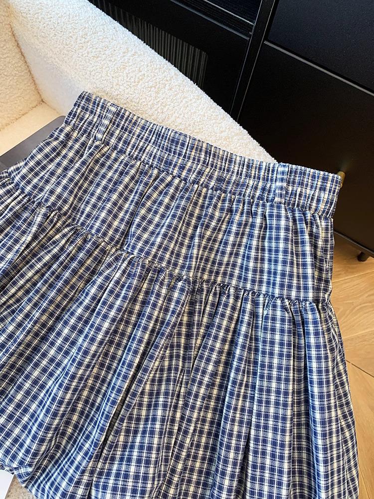 Plus Size Retro Plaid A-Line Skirt: Sweet Autumn Korean Style Fluffy Short Skirt