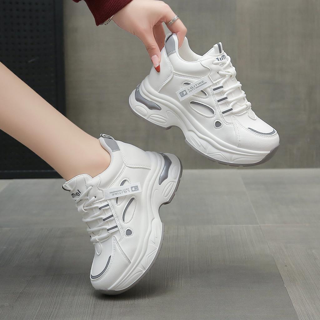 Dad Shoes Girl 2025 Spring and Autumn New Popular Small Versatile Fashion Soft Sole Height Increase Casual Sneakers